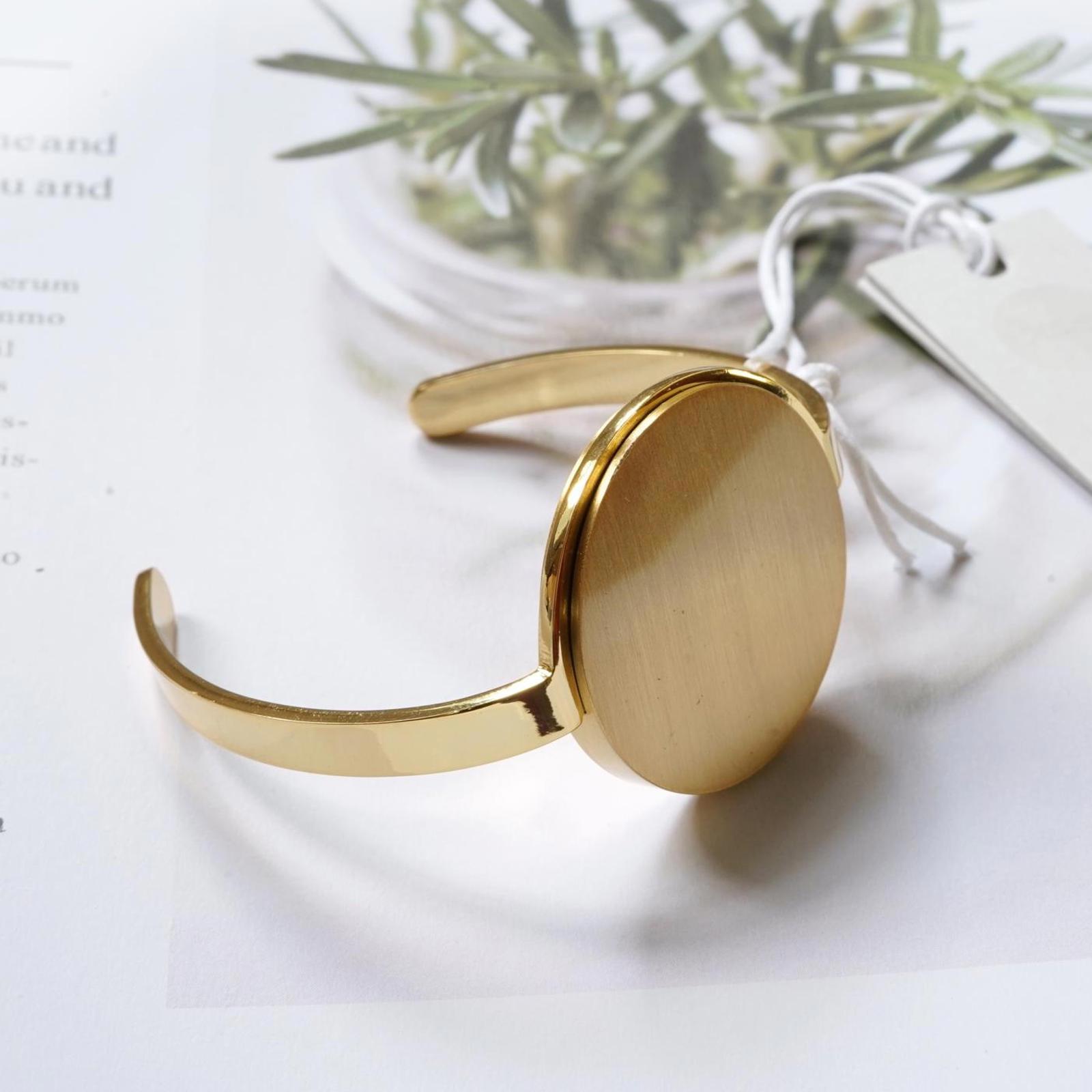 Cos Smooth Disc Bangle Bracelet